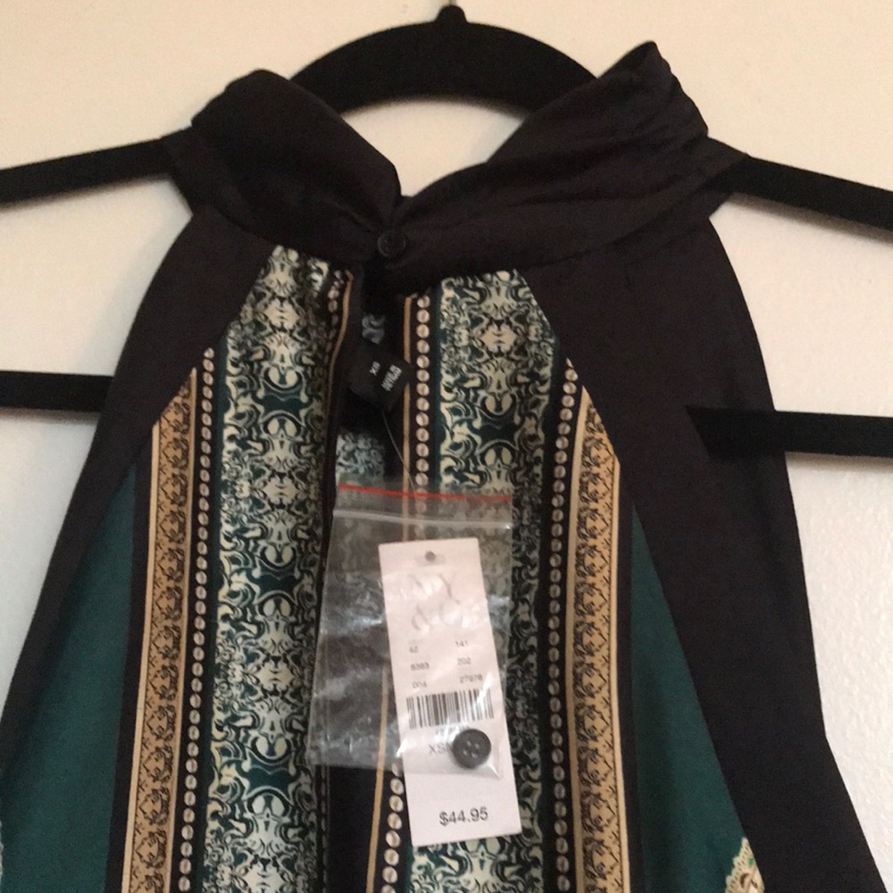 NWT New York & Company XS shirt - Picture 8 of 8